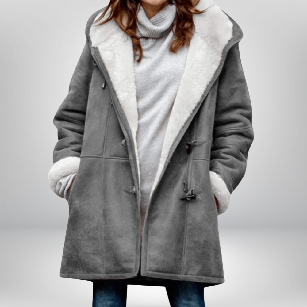 Léonie | The Aspen Sheepskin Coat