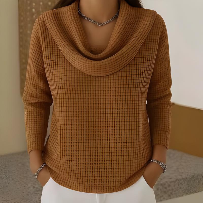 Amber | Warm Sweater